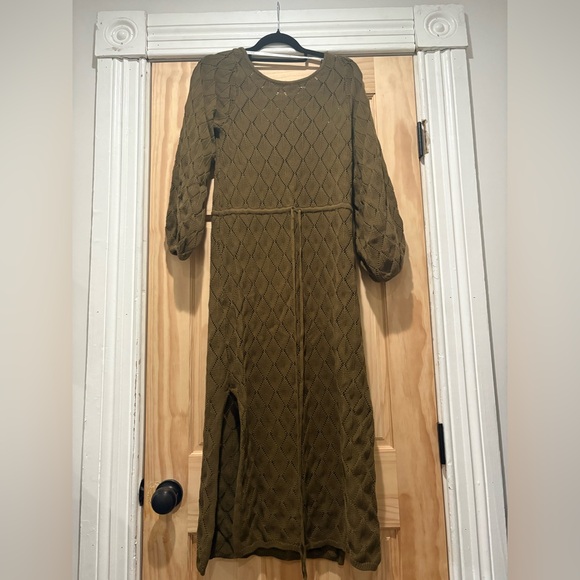 Kivari Claudia Knit Dress Size Small. NWT - Picture 5 of 5